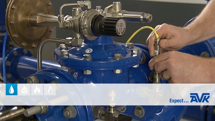 Instalarea unui controler pe vana de reducere a presiunii AVK